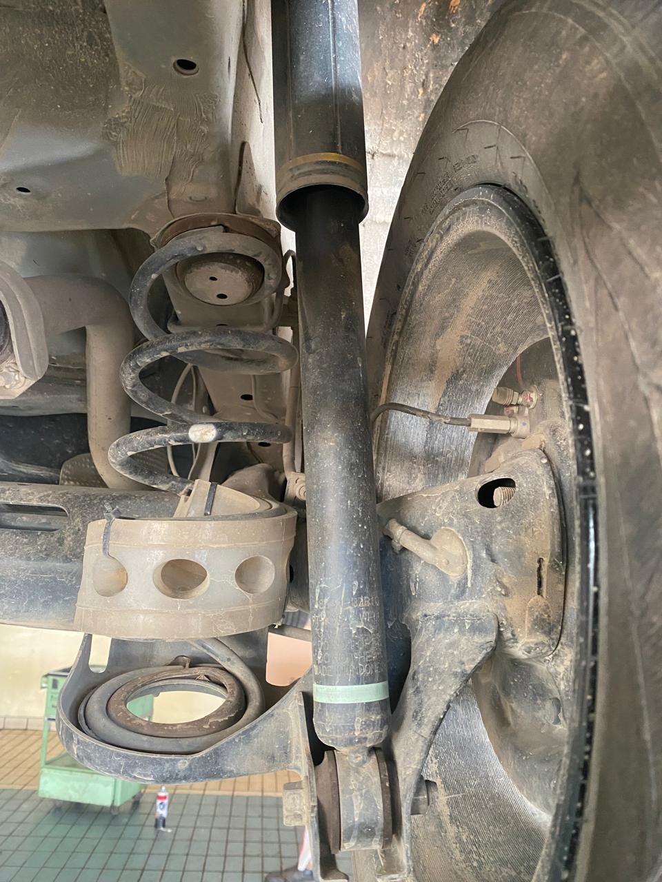 Servis Kaki-Kaki Mobil
